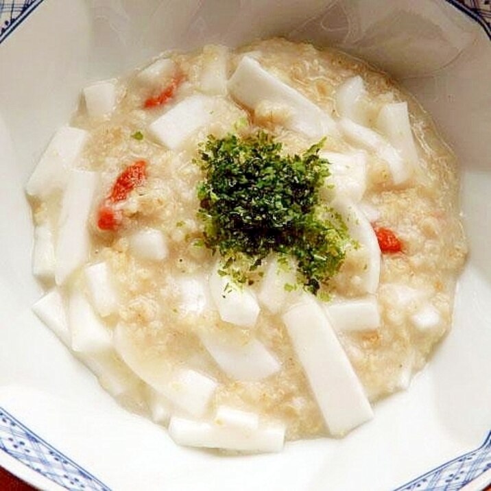 3分ダイエット!?オートミール入り❤はんぺん粥♪